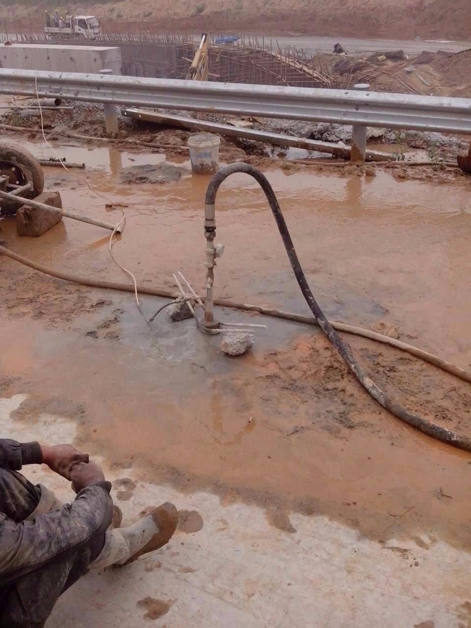 康平路基压密注浆